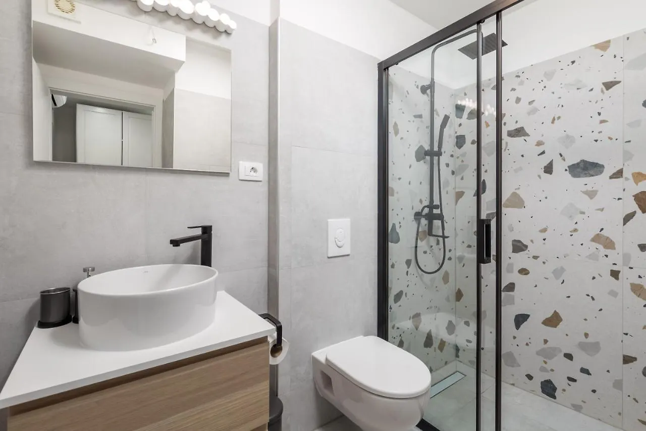 Apartments Penkala Rijeka 0*,